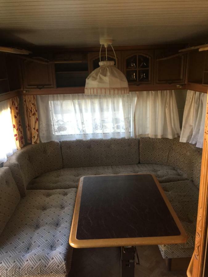 Blekitna Ostryga Hotel Jastarnia Bagian luar foto